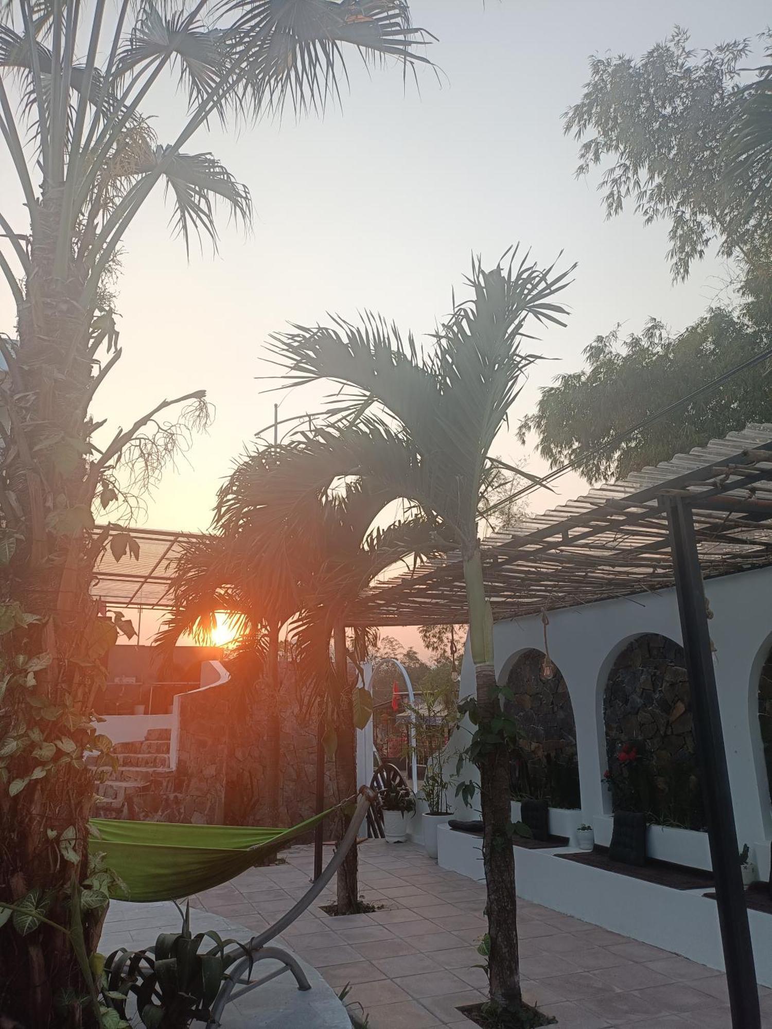 Hugo Homestay Phong Nha Esterno foto
