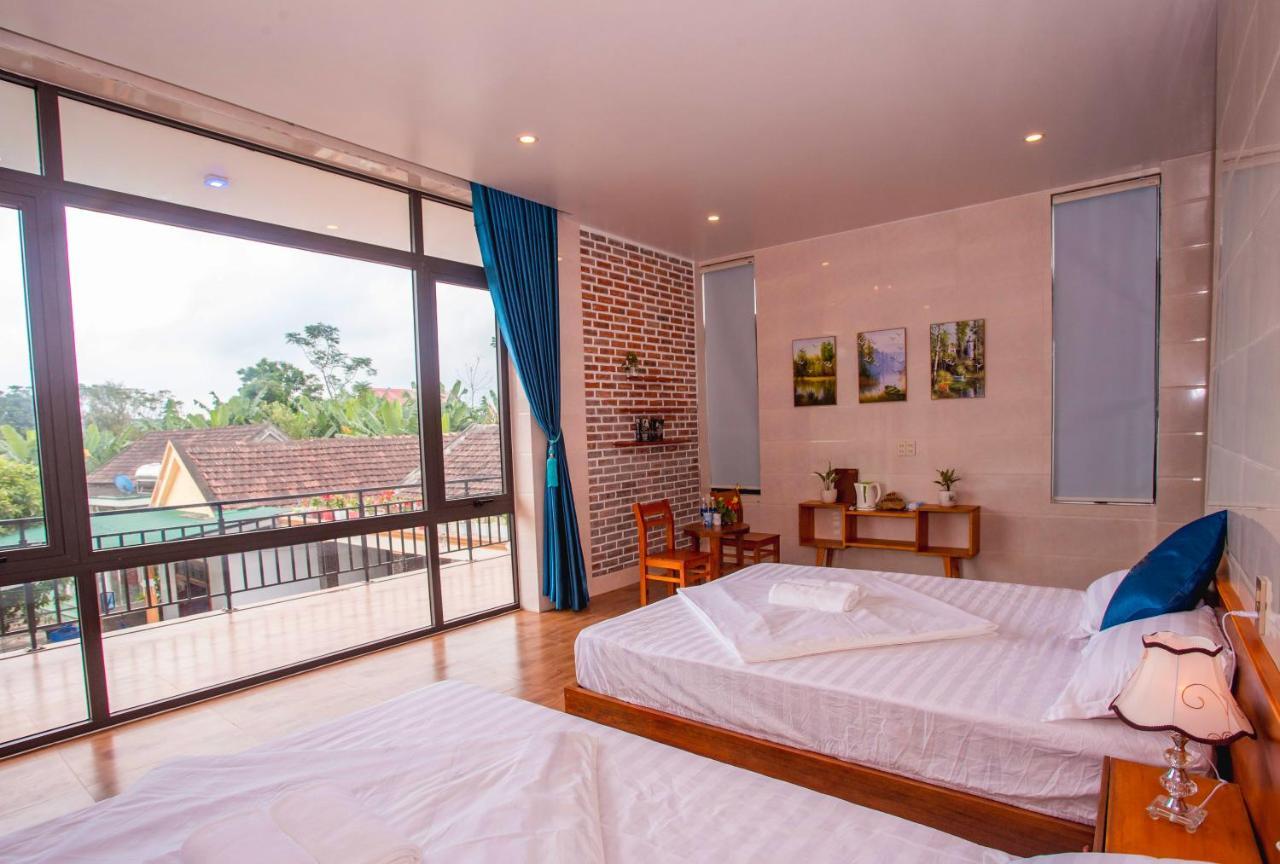 Hugo Homestay Phong Nha Esterno foto