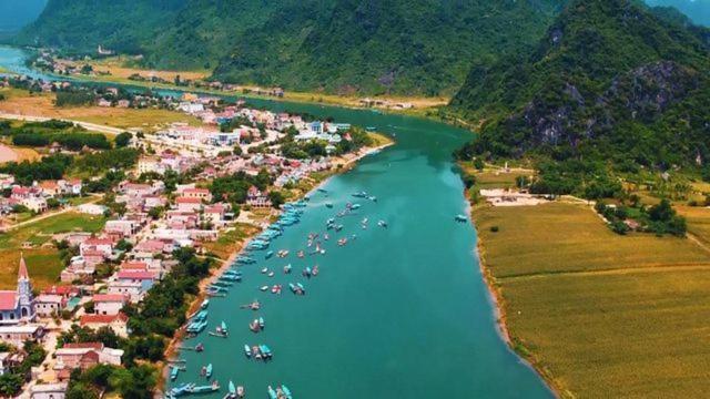 Hugo Homestay Phong Nha Esterno foto