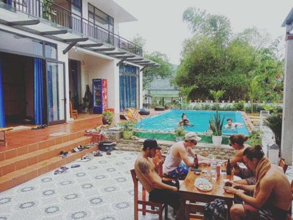 Hugo Homestay Phong Nha Esterno foto